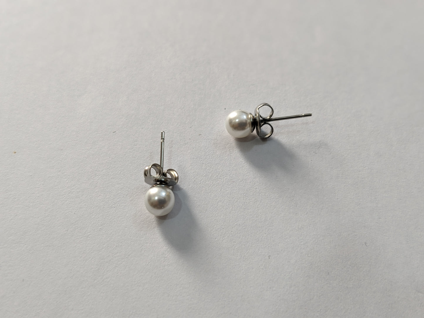 Pearl Studs